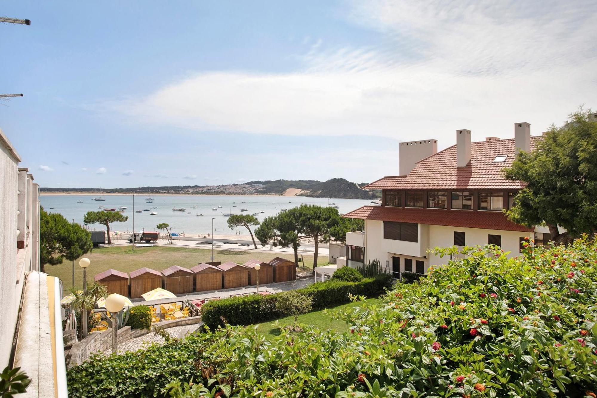 Vista Baia São Martinho do Porto
